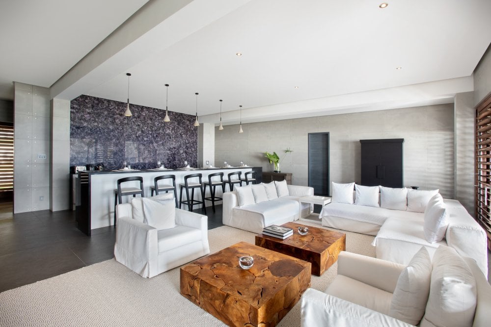 ZazenKitchenLivingArea