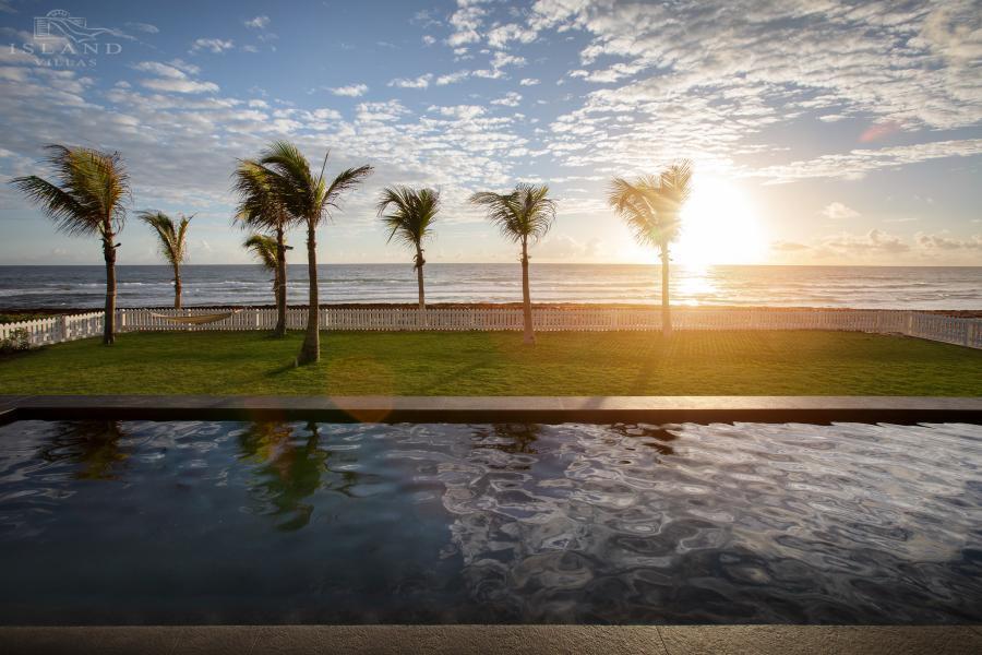 ZazenPoolatSunset